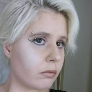 Meet your Posher, Faith